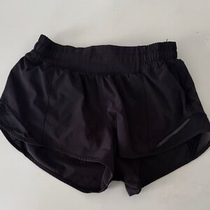 Lululemon Black Hotty Hot 2.5 Shorts